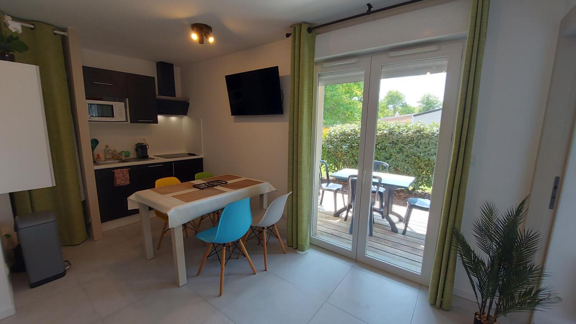 T2, 50M Du Lac, Piscine, Wifi, Jardin Terrasse Sans Vis-A-Vis, 1 A 4 Pers Aureilhan  Luaran gambar
