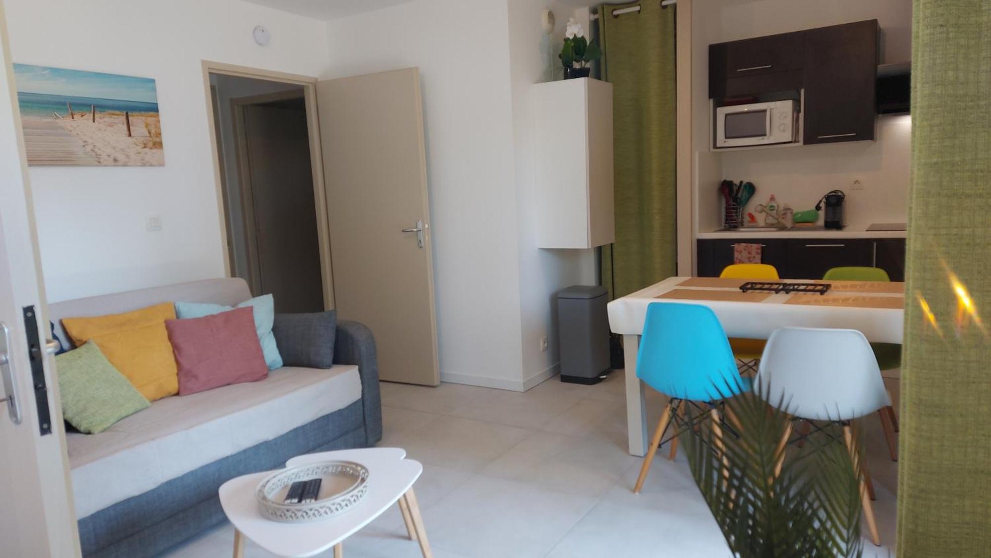 T2, 50M Du Lac, Piscine, Wifi, Jardin Terrasse Sans Vis-A-Vis, 1 A 4 Pers Aureilhan  Luaran gambar