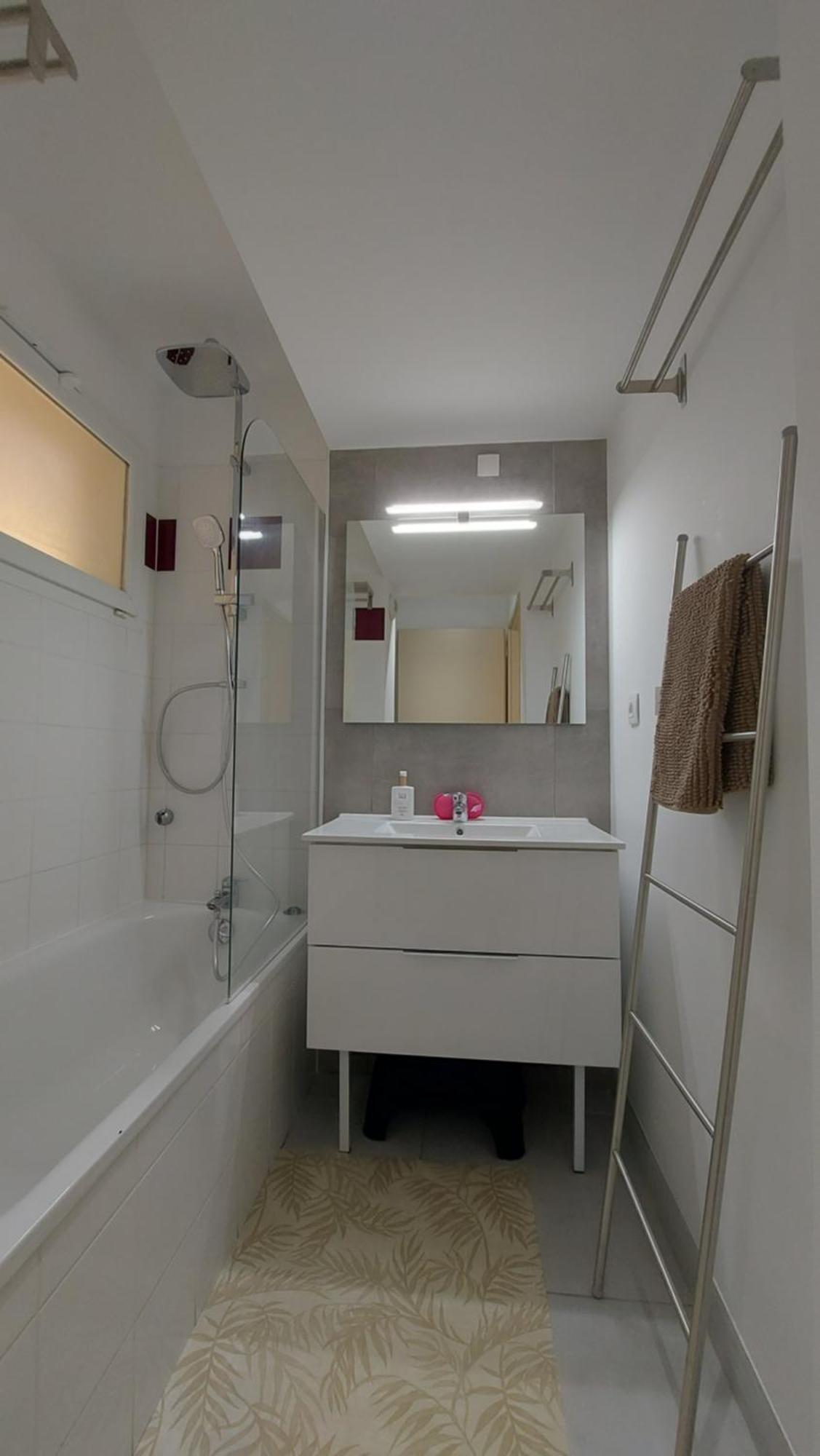 T2, 50M Du Lac, Piscine, Wifi, Jardin Terrasse Sans Vis-A-Vis, 1 A 4 Pers Aureilhan  Luaran gambar